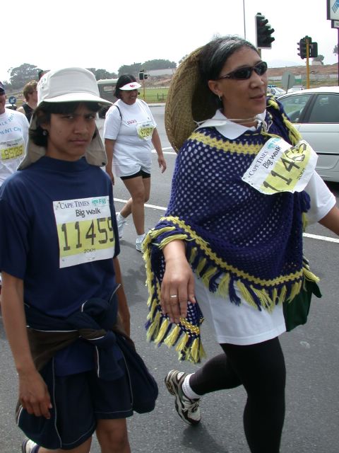 Collection-Chefin und Kaffee-Frau Seit an Seit