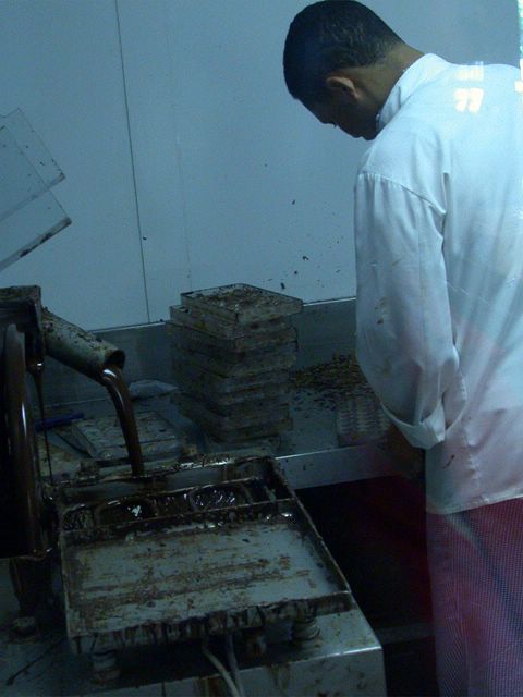 Und weil das Dorf so lecker ist, gibt es auch drei angeblich in Belgien ausgebildete Schokoladenmacher