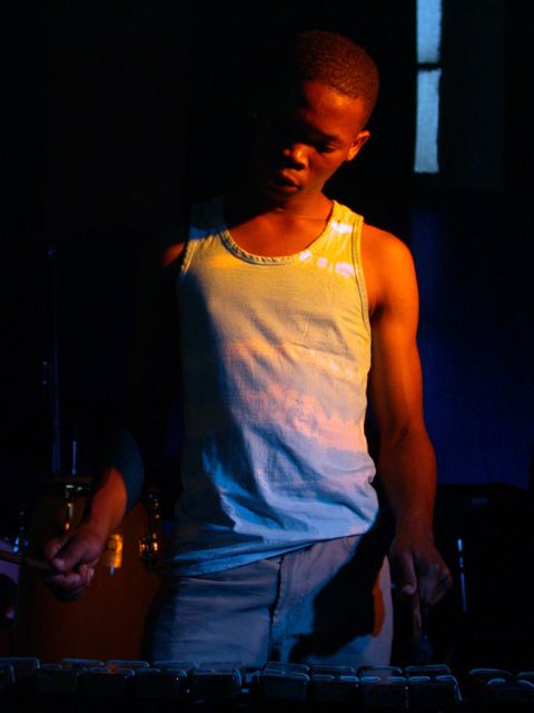 Die Jungs beherrschen die Marimbas aus dem FF