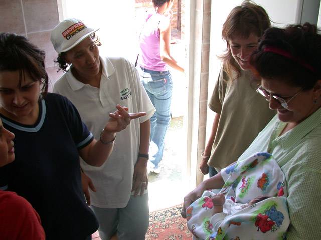 Margaux ist die ebenso stolze Tante