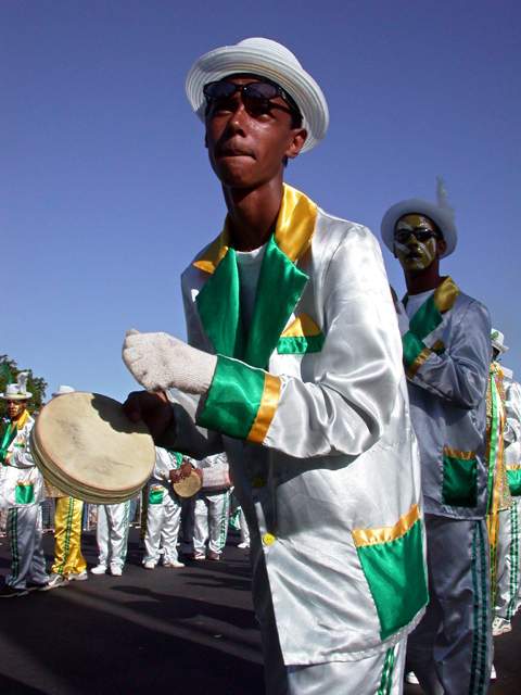 Wer den ganzen tag knoppt, braucht auch einen Ueberzieher fuer seine Hand.